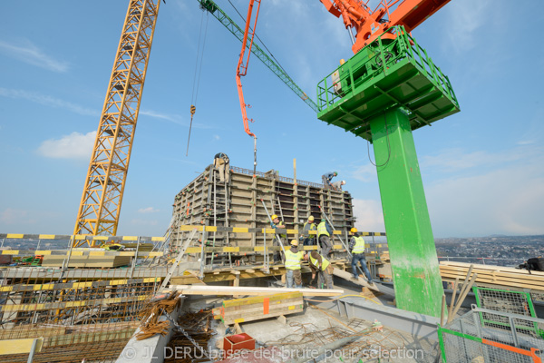 tour des finances à Liège